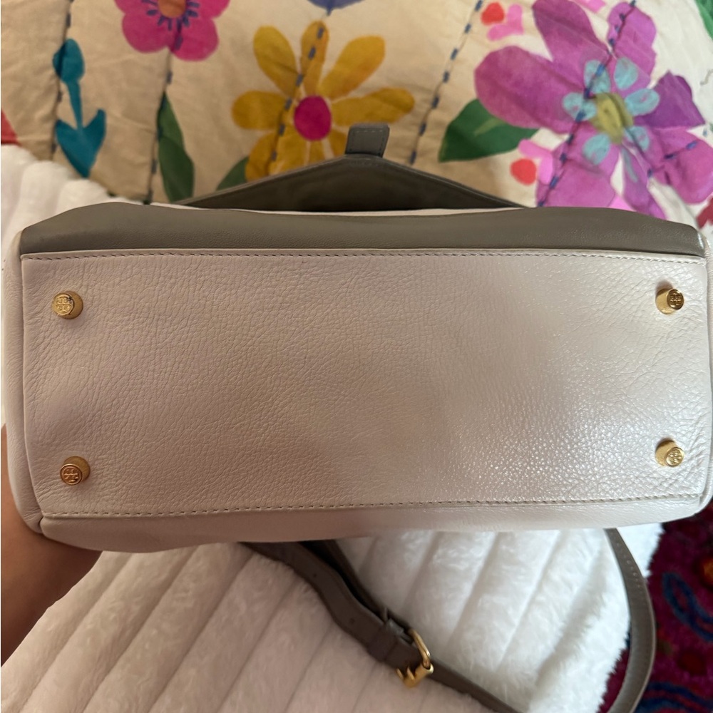 Tory Burch 797 Two-Tone Leather Satchel - Picture 4 of 5